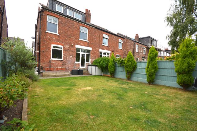 19 Brackley Road, Stockport photo 4