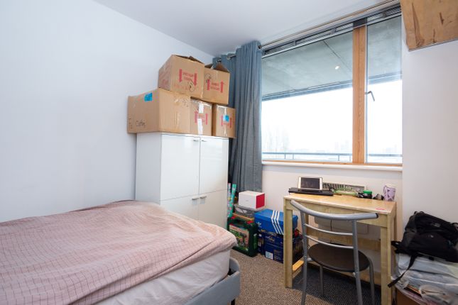 Flat for sale in Warwick Road, Manchester