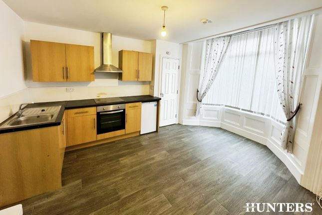 Flat 1 Kitchen Sitting Room.Png