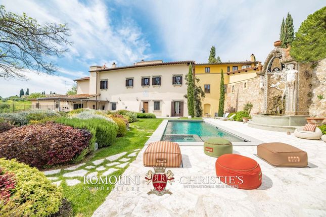 Thumbnail Villa for sale in Florence, Tuscany, Italy