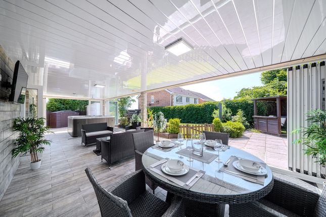 37, Augustus Way, Lydney photo 4