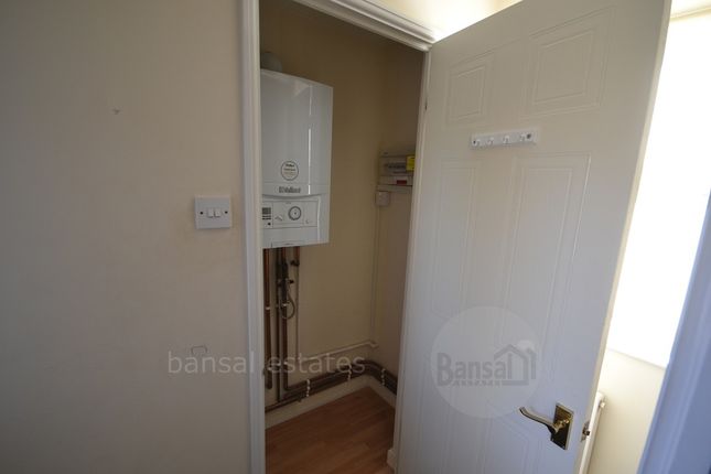 25, Hawksworth Drive, Coventry photo 3