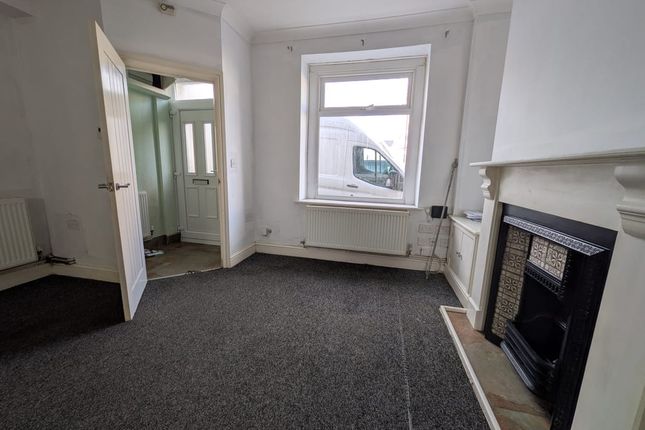 26, Evans Street, Barry photo 2