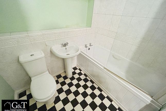 107 Hurst Lane, Tipton photo 3