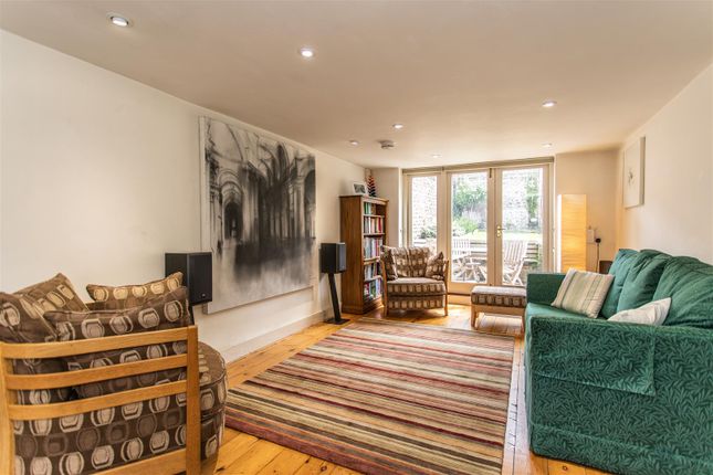 18 Eastport Lane-25.Jpg