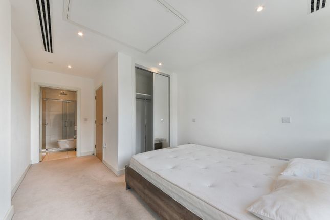 Flat for sale in Santina Apartments, Morello, Croydon
