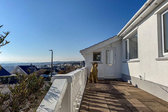 41, Howe Road, Onchan photo 2