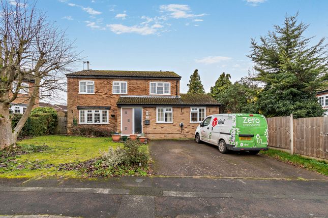 5-bed house on 21, Pennine Close, Oadby, £400,000