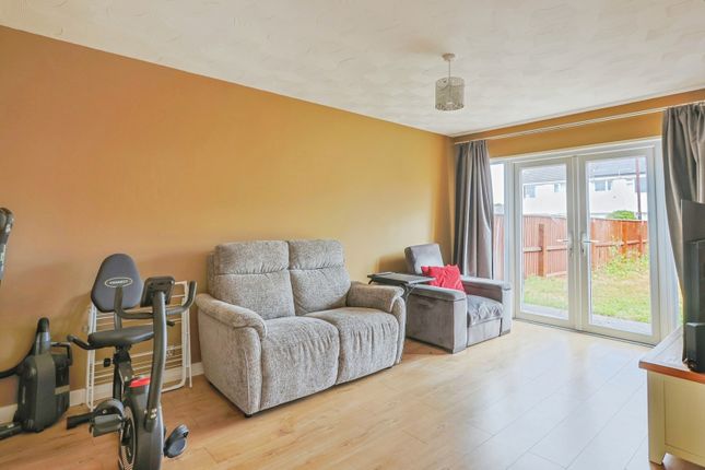 39, Dawkins Road, Dorset photo 4
