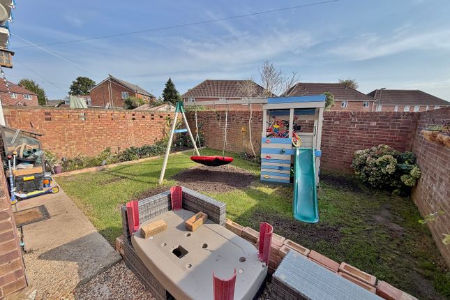 Flat 4 Hillson House, Nashe Way, Fareham photo 2