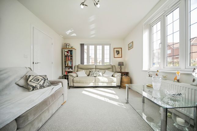 1, Hedgehog Place, Stowmarket photo 3