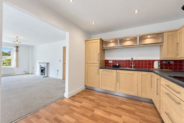 Flat 4, Braemar House, Prenton photo 3