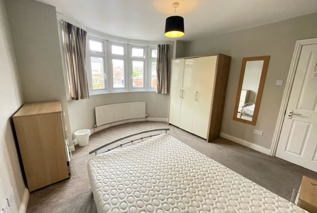 Shared accommodation to rent in Stanford Road, Luton