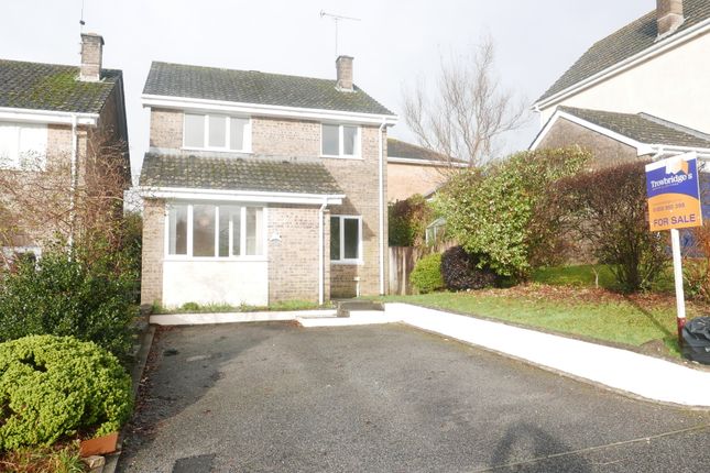 Detached house to rent in Trevanion Road, Liskeard, Cornwall