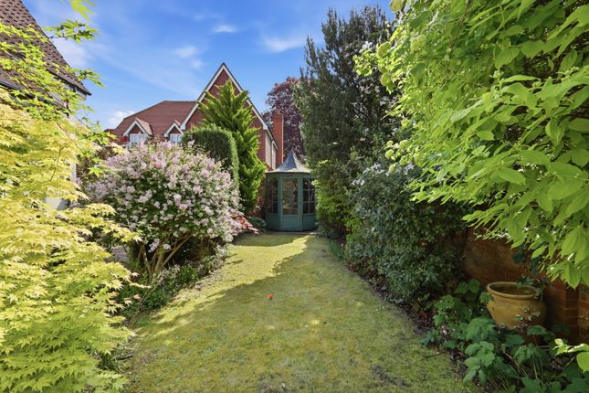 11 Balaton Place, Snailwell Road, Newmarket photo 4