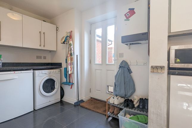Terraced house for sale in London Road, Stony Stratford