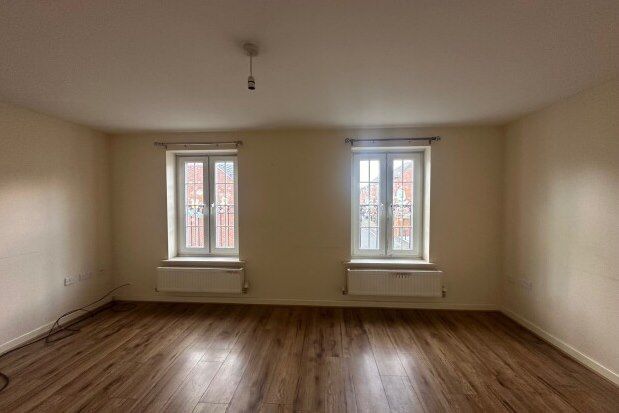 Terraced house to rent in Cornwall Street, Manchester
