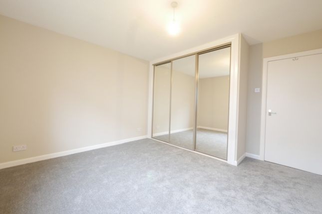Flat to rent in Fairacre Court, 1A Abbotsford Crescent, Morningside, Edinburgh