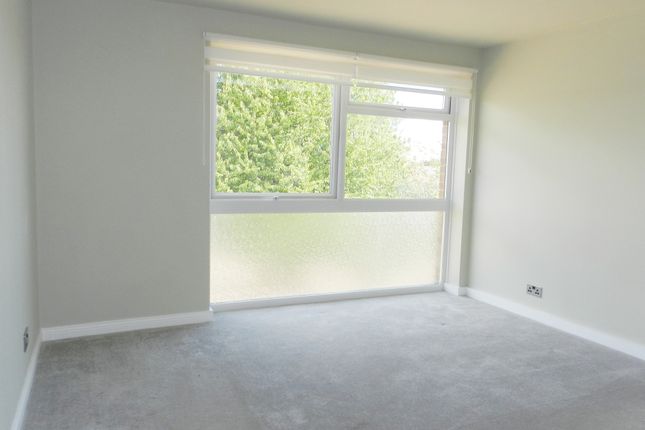 Adamsrill Close, Enfield photo 4
