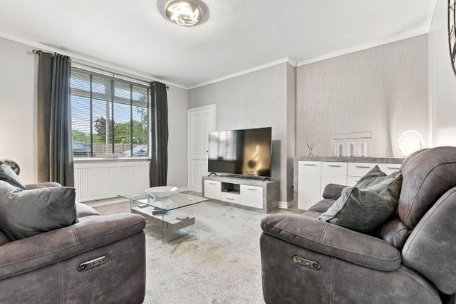18, Campbell Place, Irvine photo 2