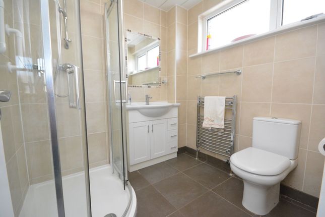 51 Dumyat Drive, Falkirk photo 4