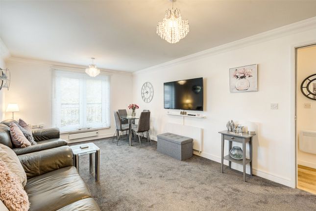 8 Pegasus Court,, Shelley Road, West Sussex photo 4