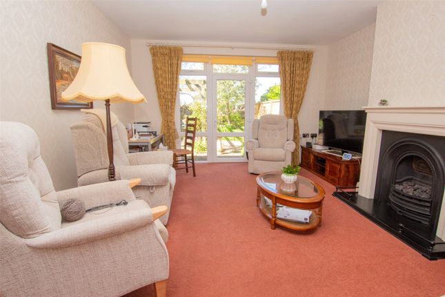 3, The Paddocks, Weston-super-Mare photo 3