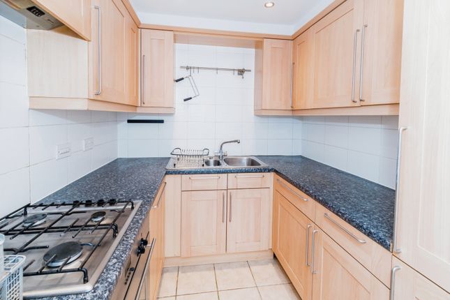 Flat for sale in Marshall Square, Banister Park, Southampton, Hampshire