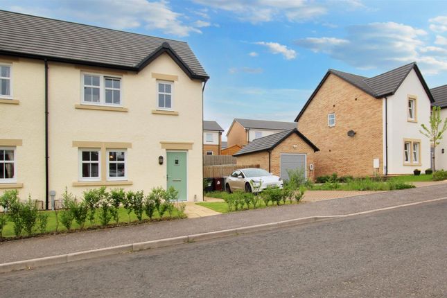 Thumbnail Semi-detached house for sale in Thorpe Rig, Biggar