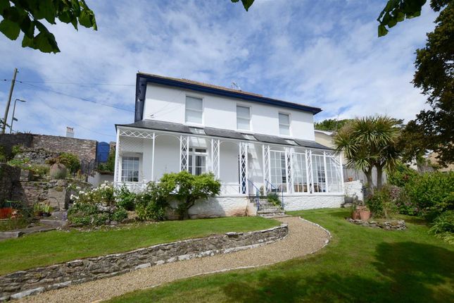 Front &amp; Gardens
