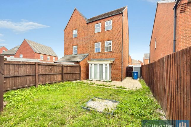 11, Great Heath Road, Merseyside photo 2