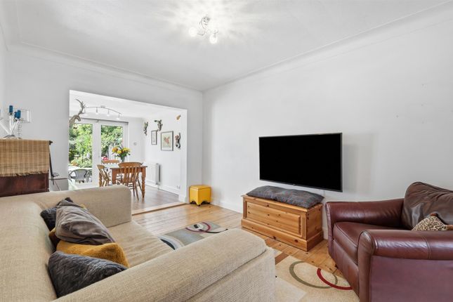 18, Onslow Gardens, London photo 4