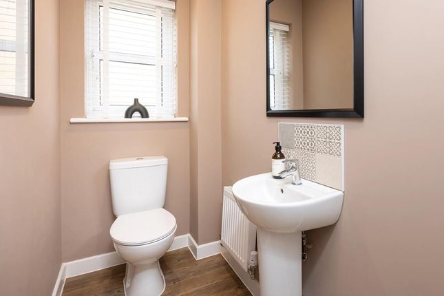 61, Rampton Road, Cottenham photo 4