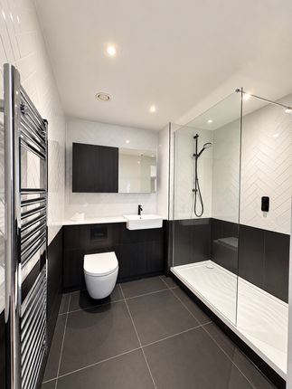 Monterrey House, 3 Everdene Path, Acton, London, W3 6GJ, Acton photo 4
