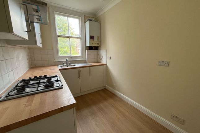 Flat C, 23, Mount View Road, London photo 5