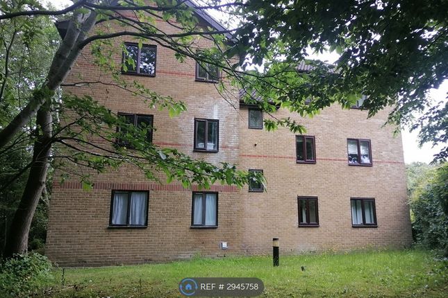 Hurst Road, Kennington, Ashford photo 2