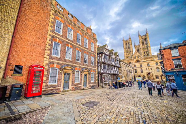Thumbnail Town house to rent in Castle Hill, Lincoln
