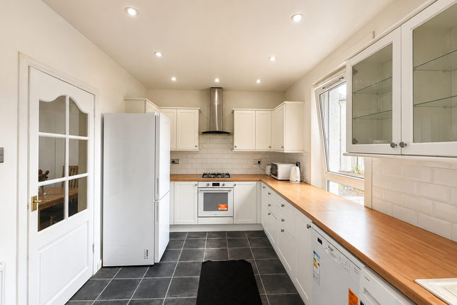 35, Kenilworth Crescent, Hamilton photo 3