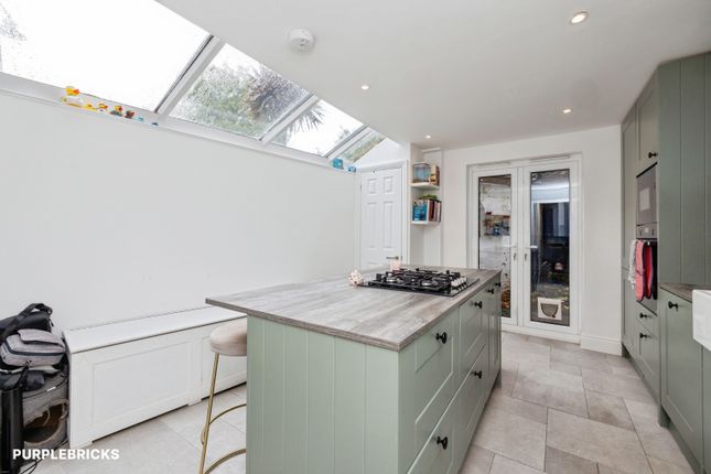 Northampton Grove, Islington, London photo 2