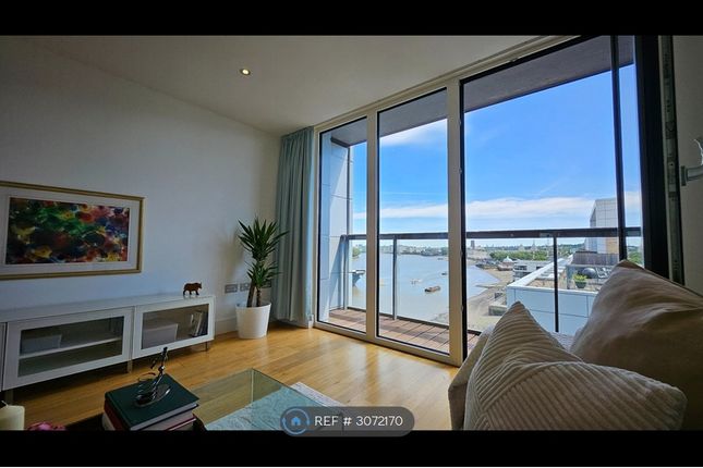 Admirals Tower Dowells St, London photo 4