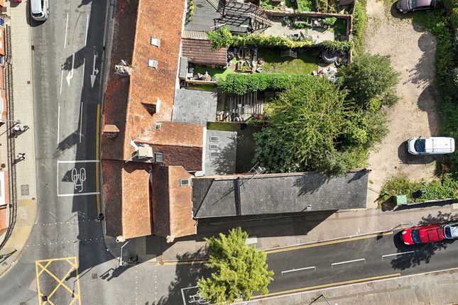 48, East Hill, Colchester photo 3