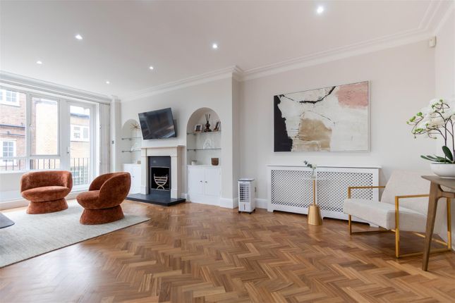 Reception Room.Jpg