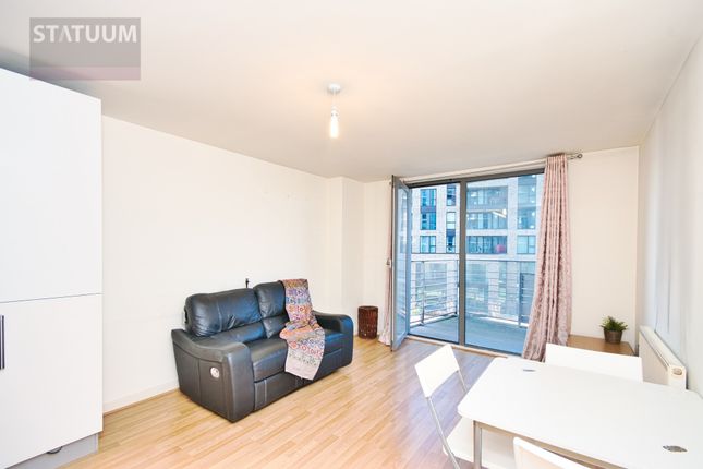 31a Thomas Frye Court,, Stratford High Street, London photo 4