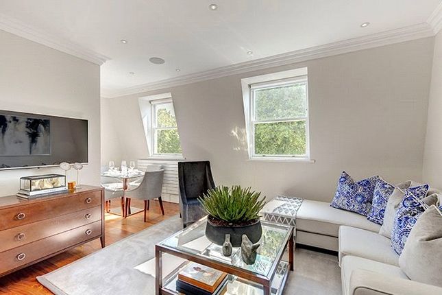 Thumbnail Flat to rent in Kensington Garden Square, Notting Hill