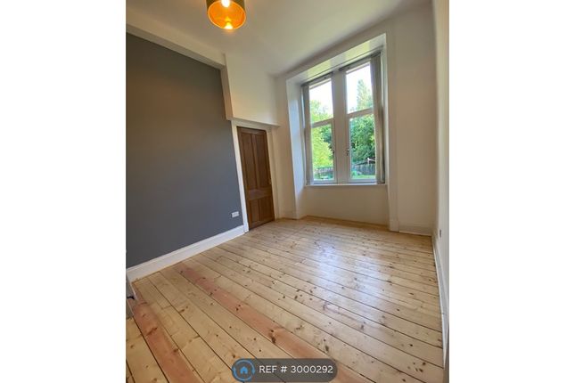 Flat, Woodford Street Shawlands, Glasgow photo 3