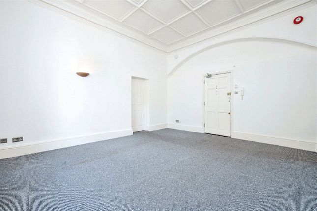 Flat 20 Clarendon House, 1-3, Albert Road, Devon photo 3