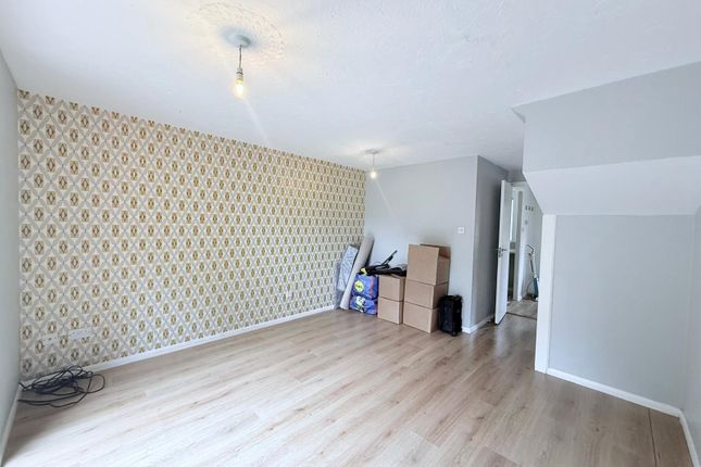 37, Nottingham photo 2