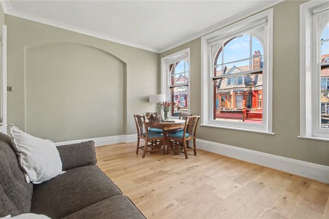 36, Fairfield Gardens, London photo 2