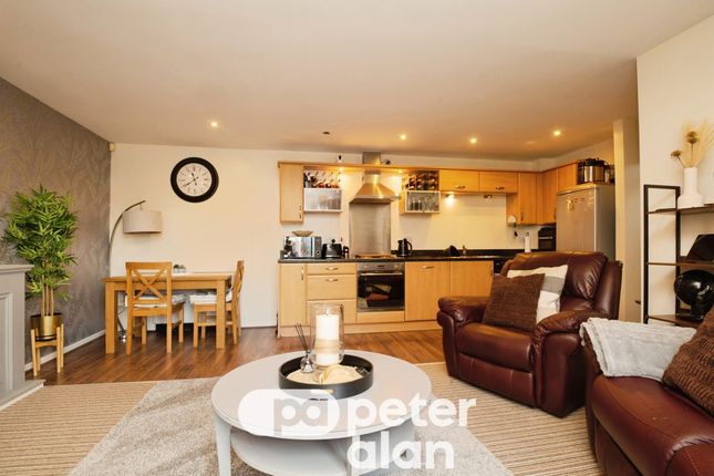 3, Forbes Court, Bishpool View, Newport photo 4