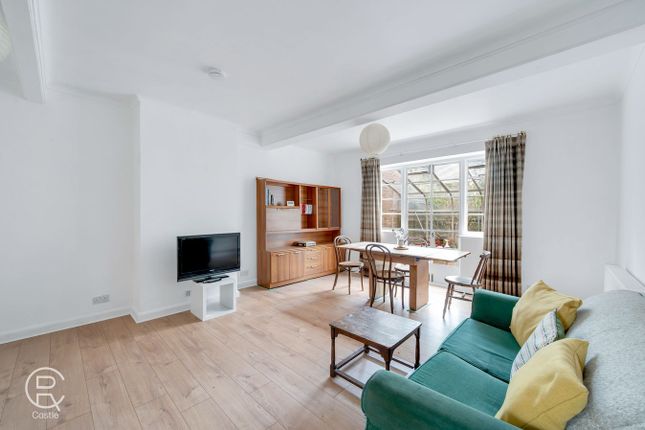 9, Harp Road, London photo 2